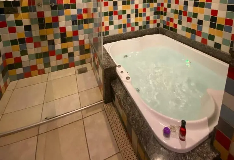 ハイドロマッサージバス付きスイート, Kankun Motel E Pousada Adult Only