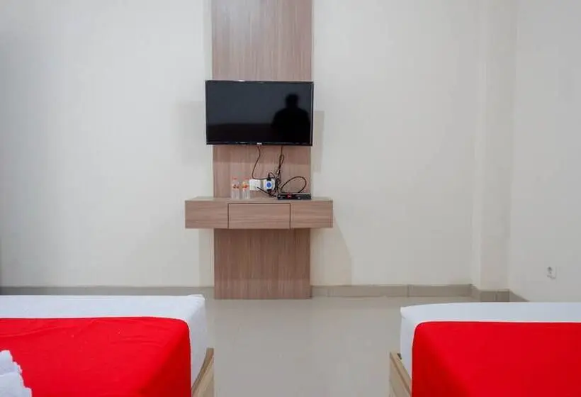 ファミリールーム, Reddoorz Near Pacific Mall Tegal 2