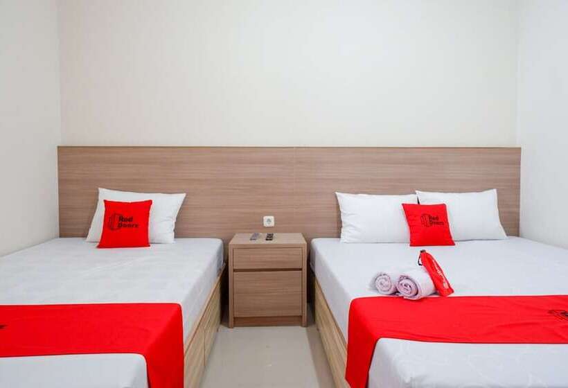 家庭间, Reddoorz Near Pacific Mall Tegal 2