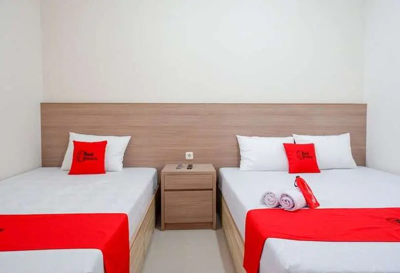 ファミリールーム, Reddoorz Near Pacific Mall Tegal 2