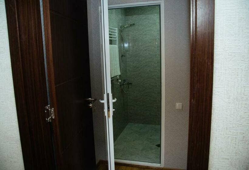 اتاق استاندارد, Dreamland Guest House