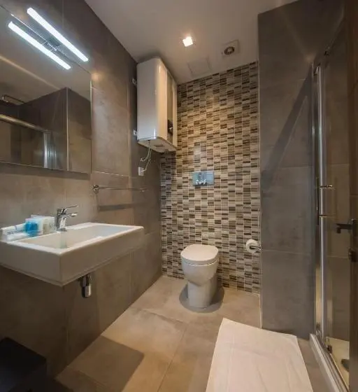 اتاق استاندارد با تراس, Lokali Rooms