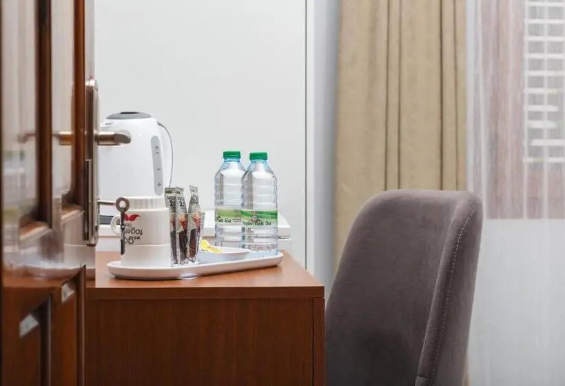 اتاق استاندارد سه نفره, Homelike Guest House