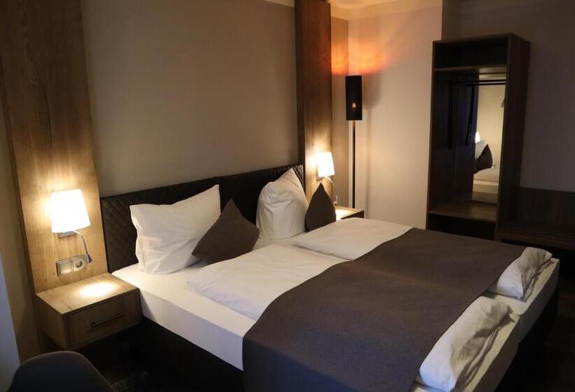 Номер Стандарт, Bispinger Hof