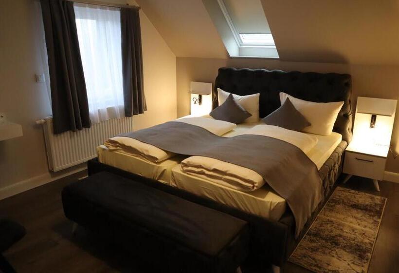 Четырехместный Номер Стандарт, Bispinger Hof