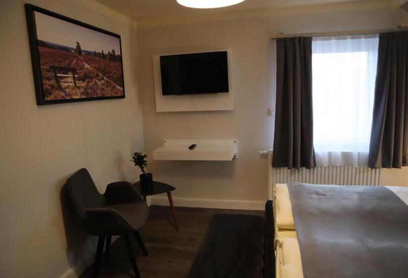 Четырехместный Номер Стандарт, Bispinger Hof