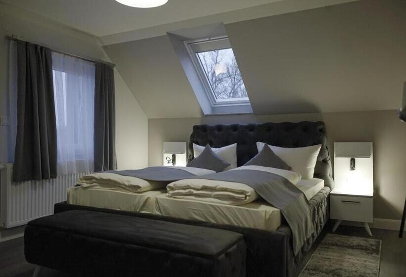 Четырехместный Номер Стандарт, Bispinger Hof