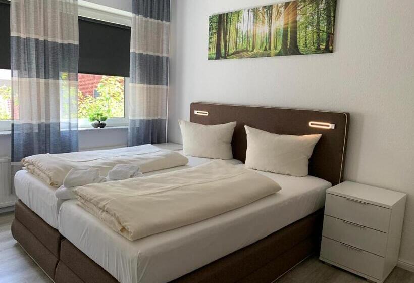 Апартаменты 3 Спальни, Bispinger Hof