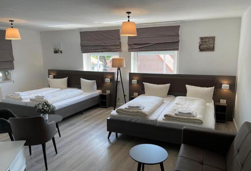 Апартаменты 1 Спальня, Bispinger Hof