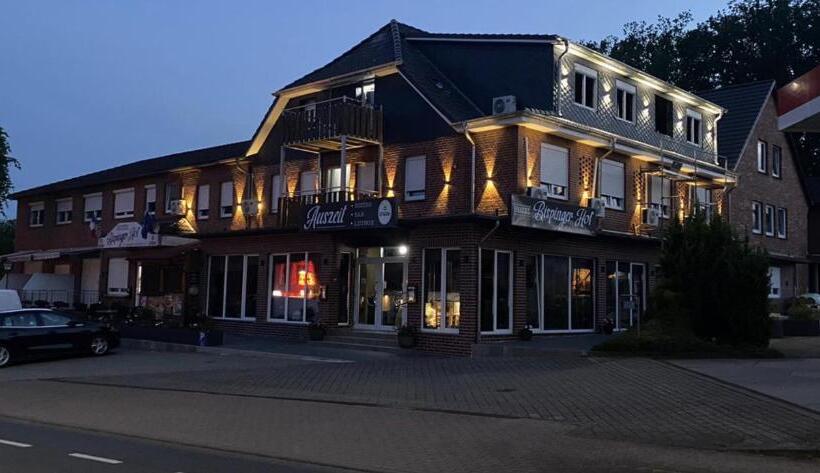 Апартаменты 1 Спальня, Bispinger Hof