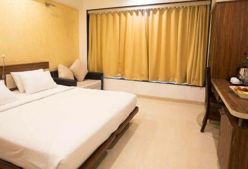 Номер Deluxe, Diwatel Grande Resort