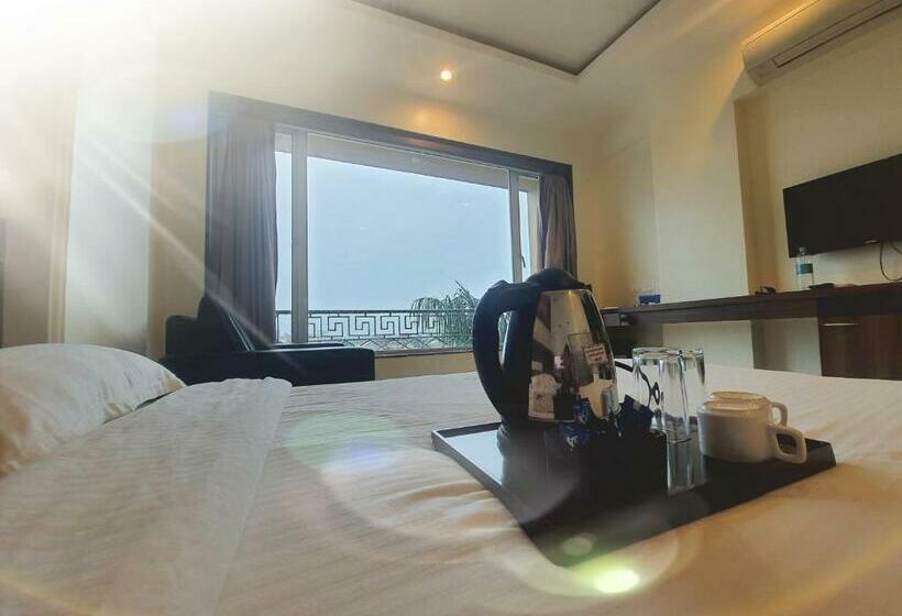 豪华房间, Diwatel Grande Resort