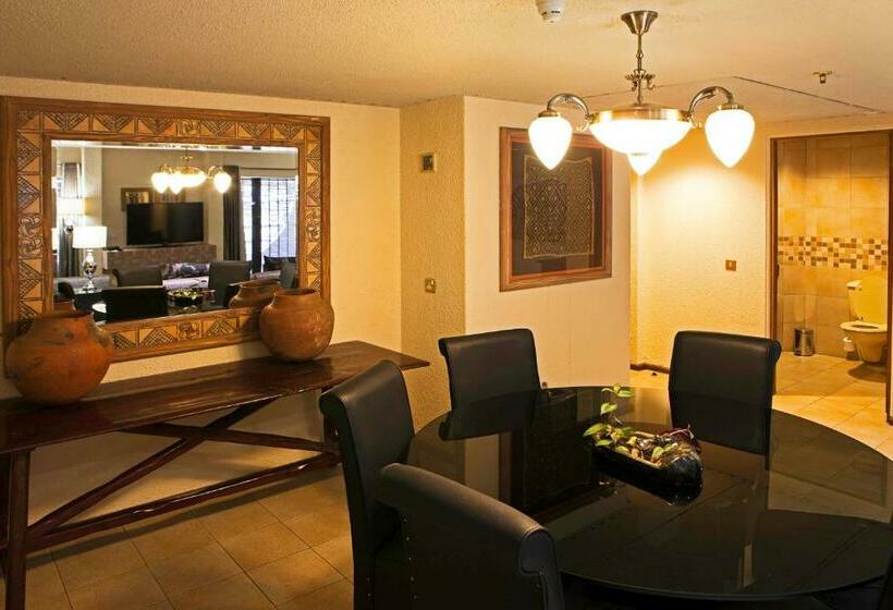 سوئیت پرزیدنت, Elephant Hills Resort