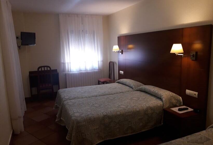 スタンダードルーム, Hostal Restaurante Santa Cruz