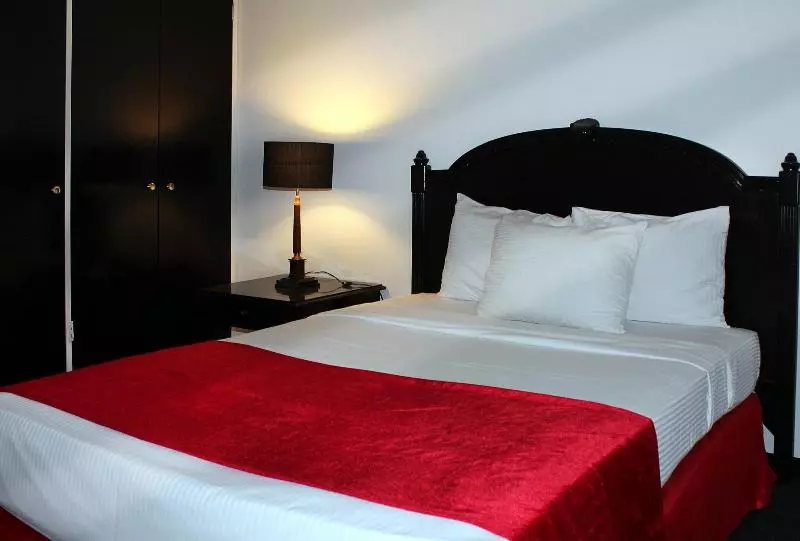 آپارتمان 3 خوابه, Melia Caracas