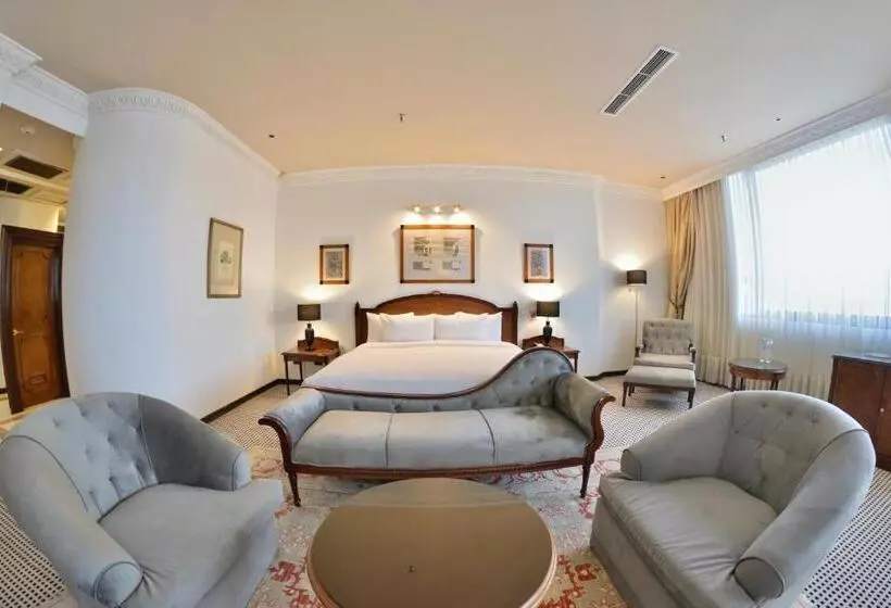 سوییت, Melia Caracas
