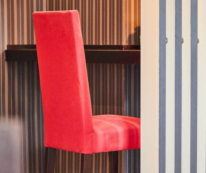 سوئیت جونیور با چشمانداز باغ, Silken Gran Hotel Durango