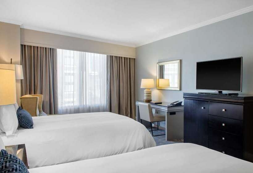 اتاق لوکس, Omni Riverfront New Orleans