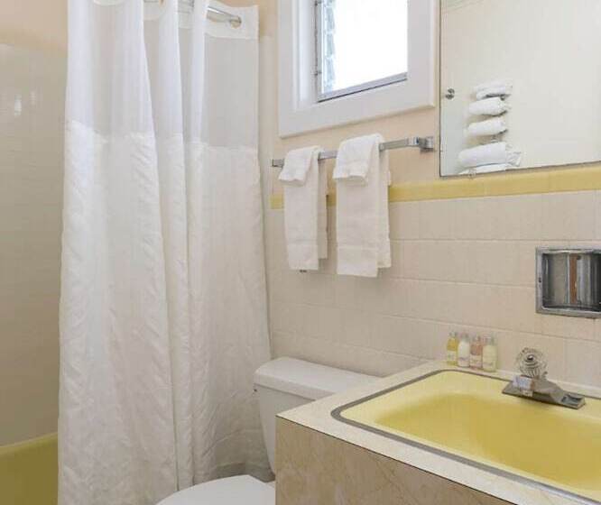 스탠다드 룸 더블 침대 2개, Wonder View Inn