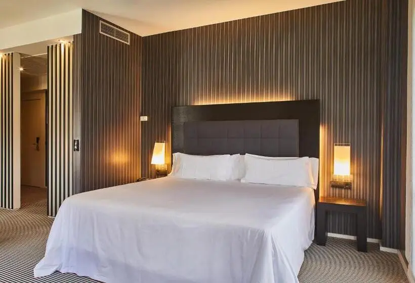 سوئیت جونیور با تراس, Silken Gran Hotel Durango