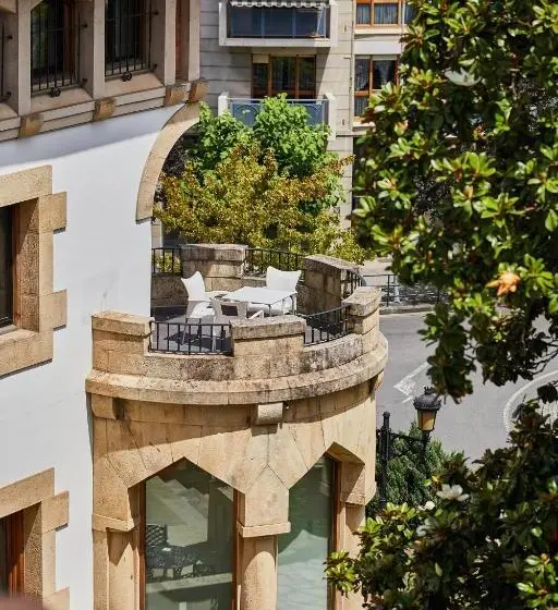 سوئیت جونیور با تراس, Silken Gran Hotel Durango