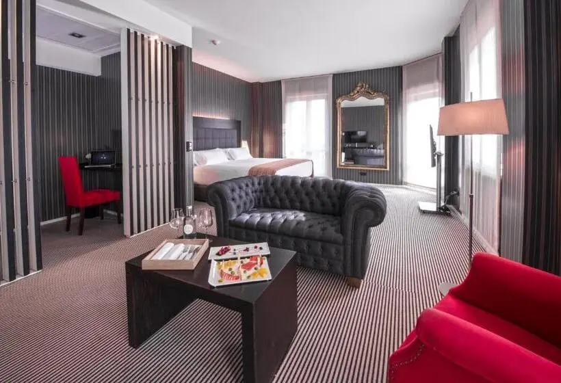 سوئیت جونیور با تراس, Silken Gran Hotel Durango