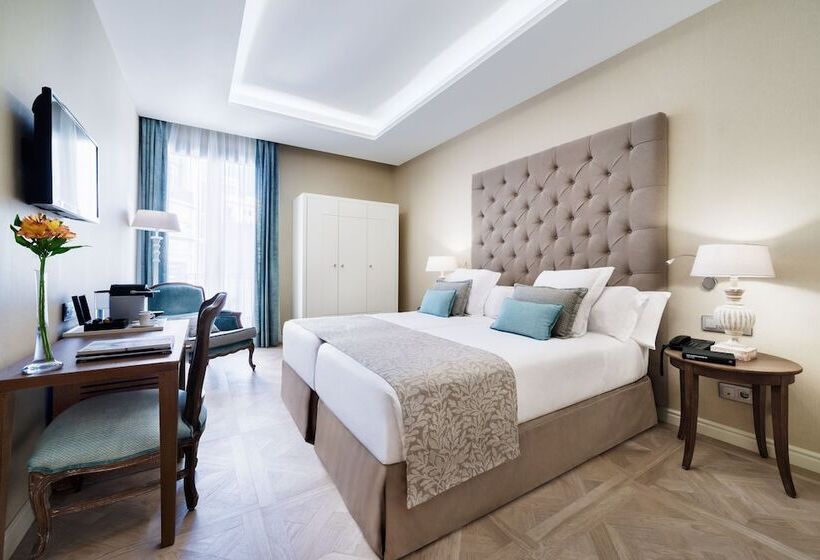 Номер Стандарт, Colón Hotel Barcelona