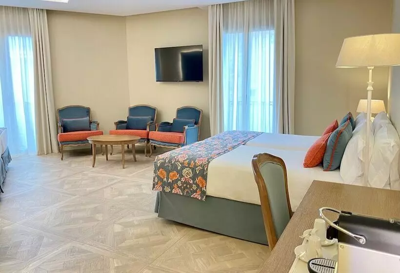 クラシックルーム, Colón Hotel Barcelona