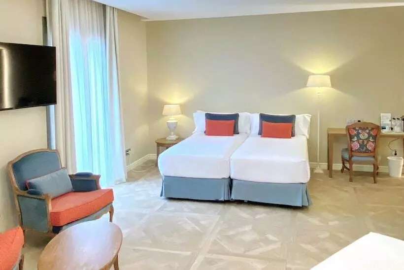 クラシックルーム, Colón Hotel Barcelona