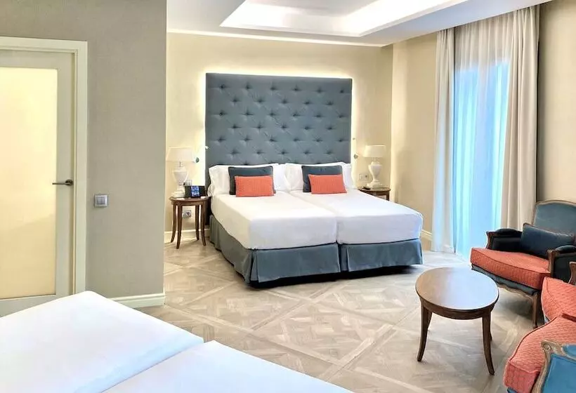 クラシックルーム, Colón Hotel Barcelona