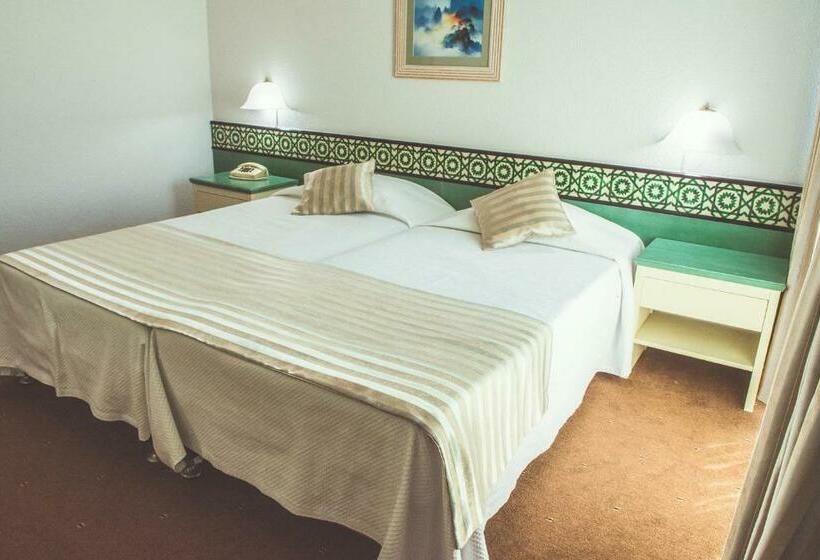 스탠다드 싱글 룸, Cristal Caldas