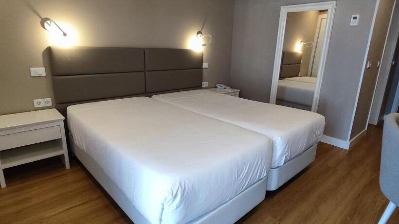 스탠다드 룸, Cristal Caldas