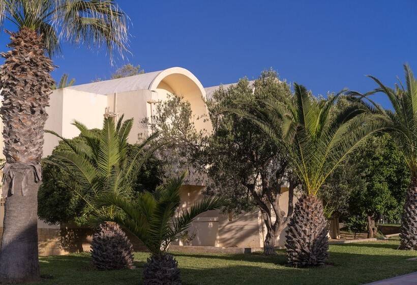 标准房带园景, Dar Khayam