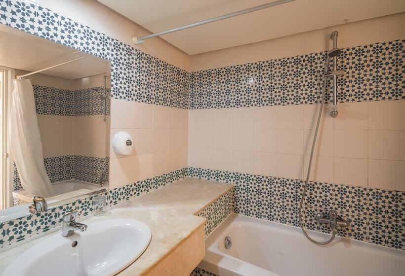 标准房带园景, Dar Khayam