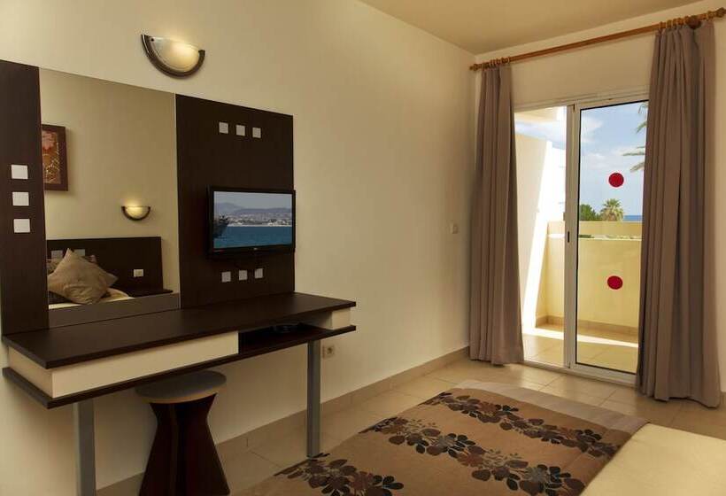 标准房带园景, Dar Khayam