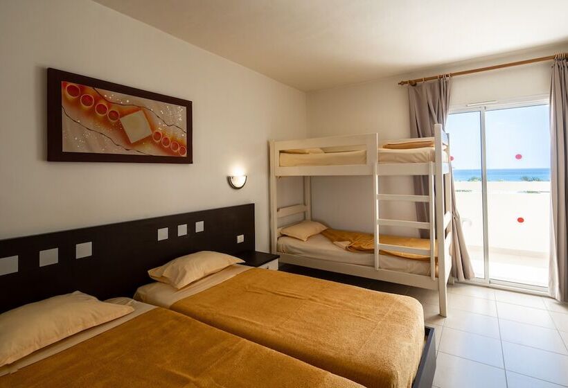 四人标准间, Dar Khayam