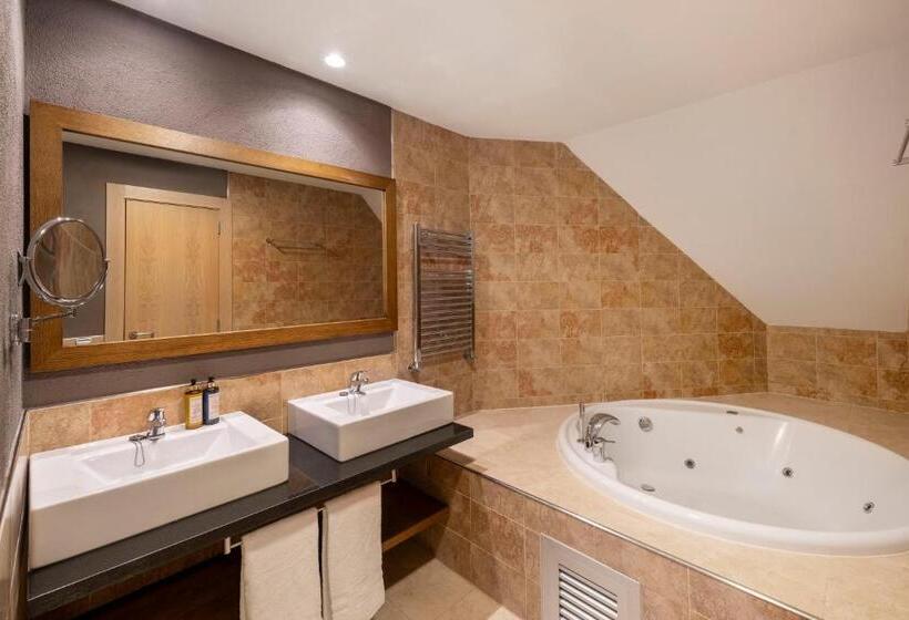 マウンテンビュースイート, Eurostars Royal Tanau