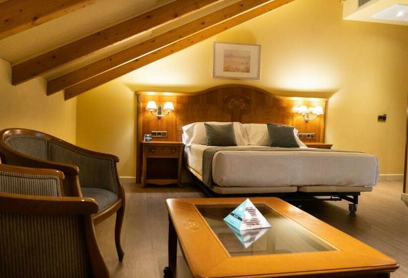 اتاق استاندارد, Alda Mercado De Zamora