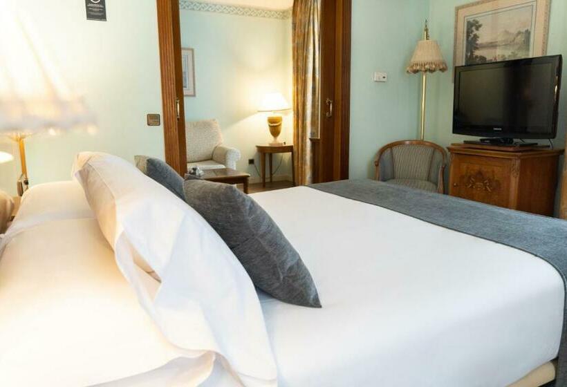 اتاق سوپریور, Alda Mercado De Zamora