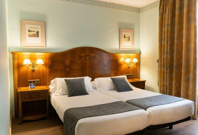 اتاق سوپریور, Alda Mercado De Zamora