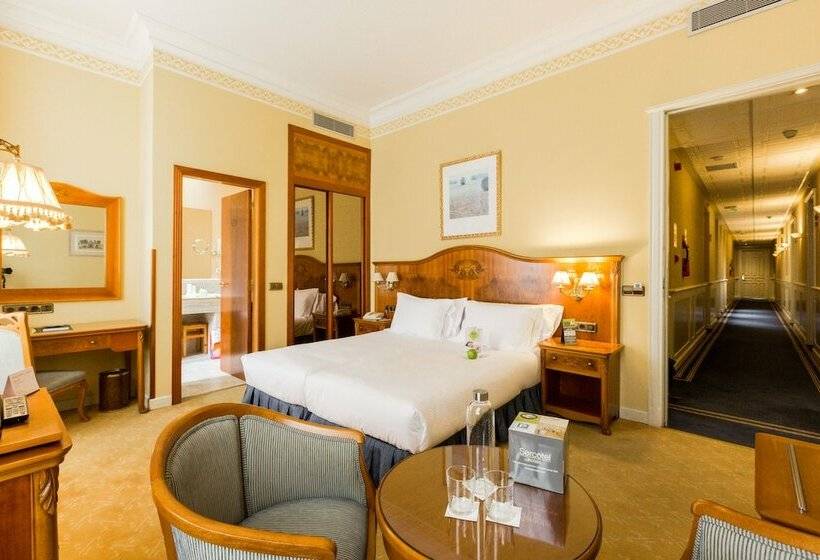 اتاق سوپریور, Alda Mercado De Zamora