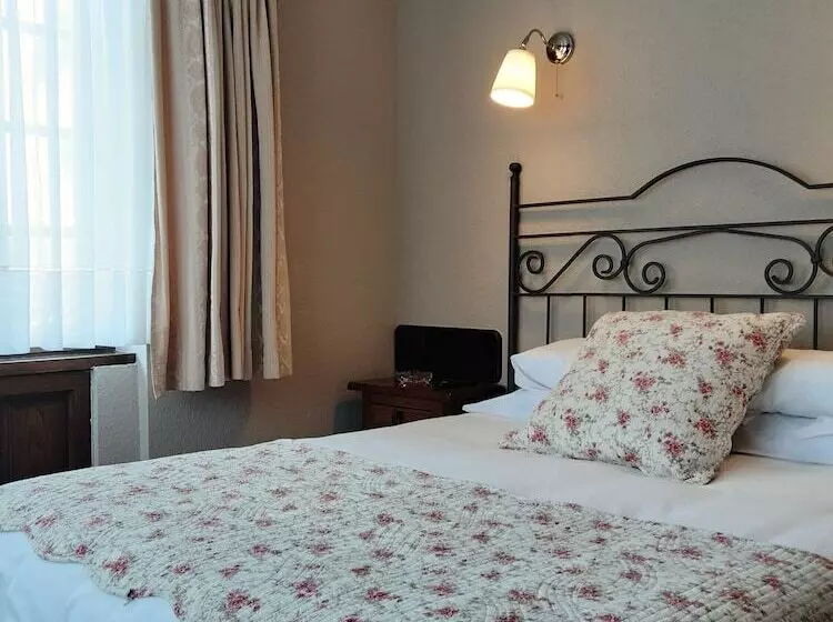 Standardzimmer, Marqués De La Moral