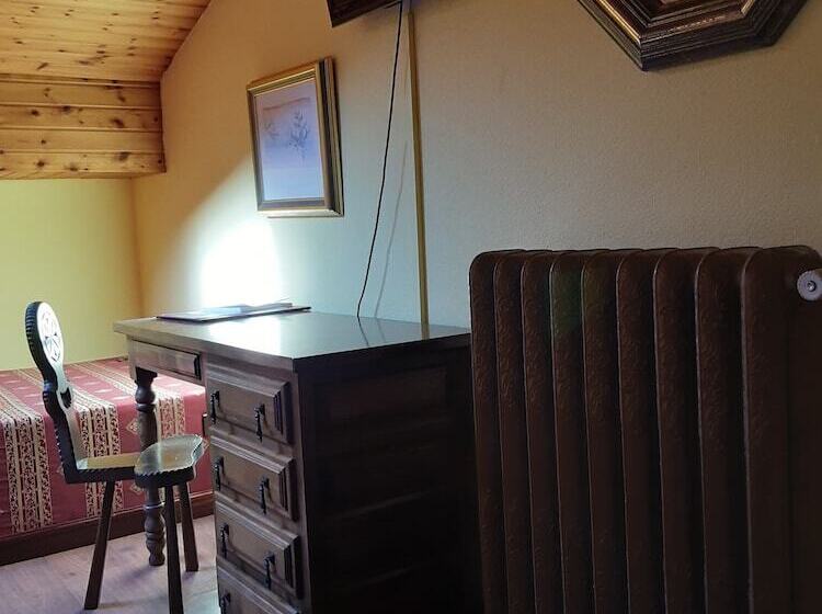 غرفة قياسية ثلاثية, Marqués De La Moral