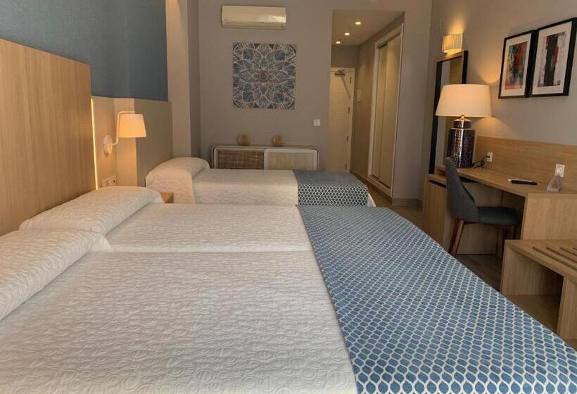 スタンダードトリプルルーム, Puerta Del Mar   Adults Recommended