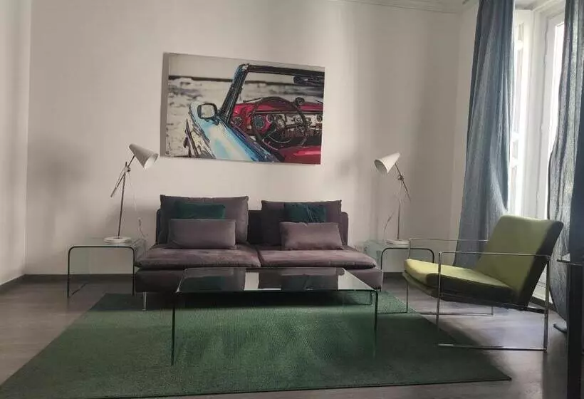 اتاق سوپریور سه تخته, Suite Prado