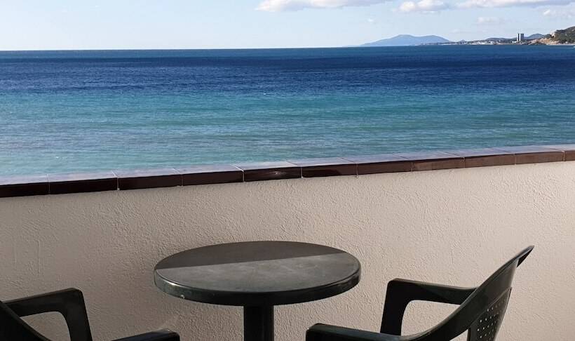 Номер Стандарт Трехместный, Medplaya Hotel Vistamar Costa Dorada