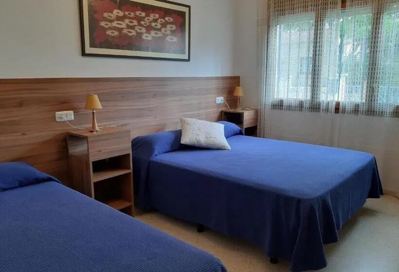 ４ベッドルームハウス, Medplaya Hotel Vistamar Costa Dorada