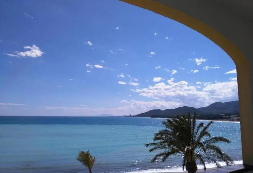 景色の見えるスタンダード４人部屋, Medplaya Hotel Vistamar Costa Dorada