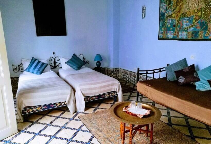 חדר סטנדרט לשלושה, Riad Al Zahia