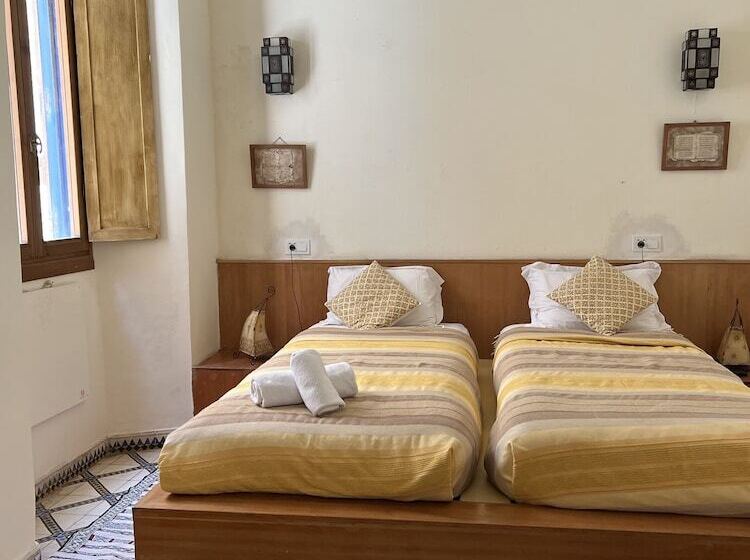 חדר סטנדרט לשלושה, Riad Al Zahia